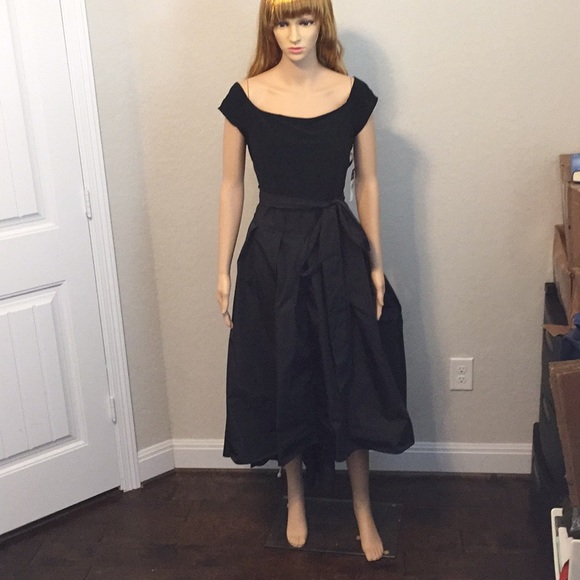 Lauren Ralph Lauren Taffeta Off-The-Shoulder Dress - Picture 3 of 8